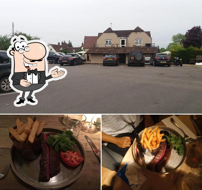 The Chequers at Crowle in Worcester Restaurant menu and reviews