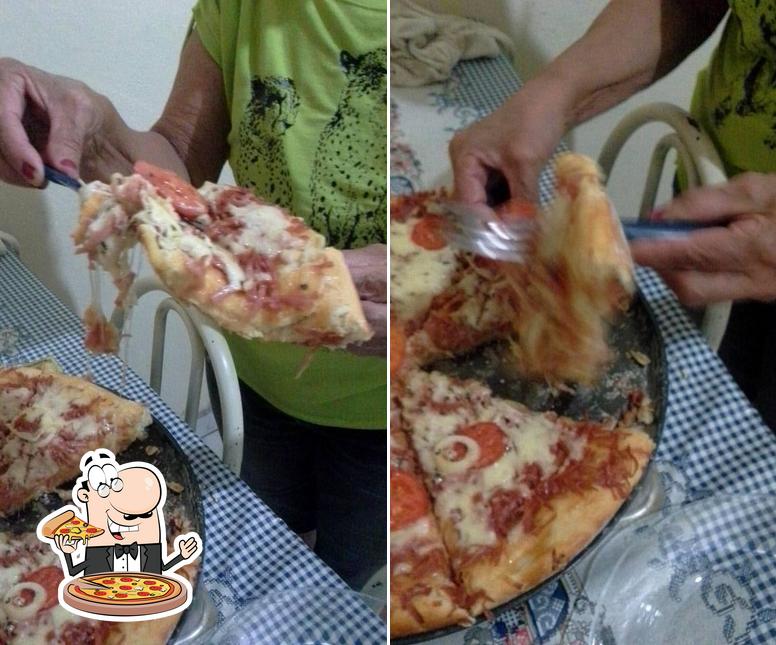 Experimente pizza no Brisa lanches