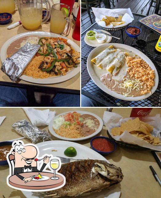 Las Maracas East, 2704 Gallatin Pike in Nashville Restaurant menu and