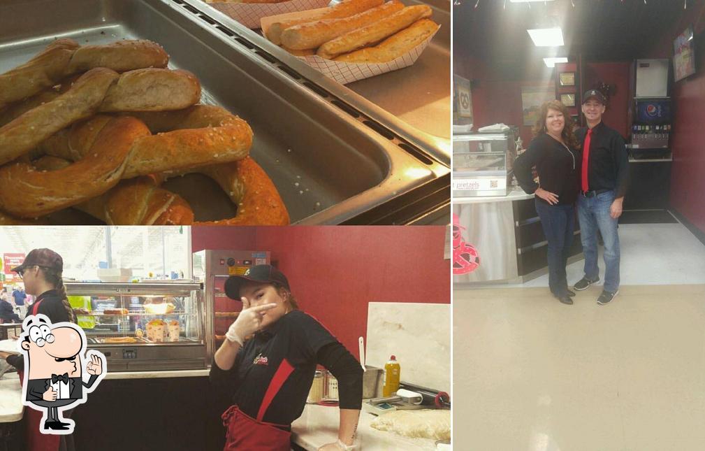 Ben's Soft Pretzels in Fleming Island Restaurant reviews