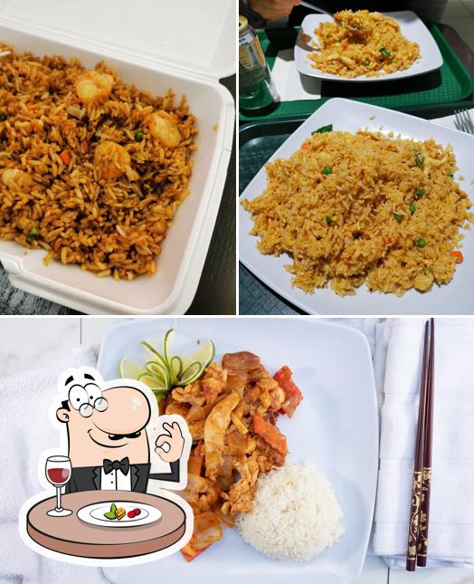 Spicy Noodle Express Liang in Montréal Restaurant menu and reviews