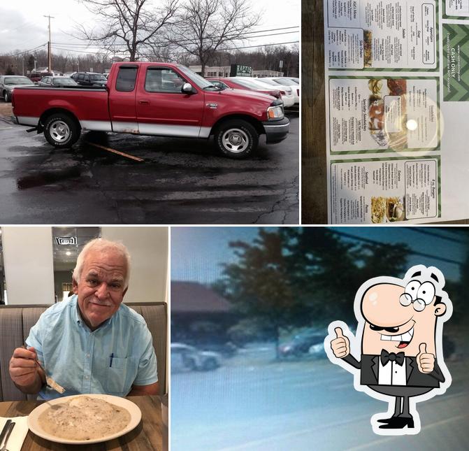 Raptis Family Restaurant in Warren Restaurant menu and reviews