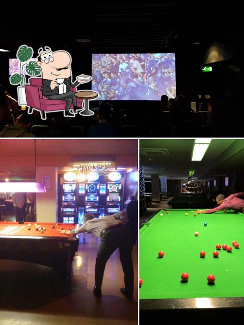 Rileys Sports Bar Victoria, London - Restaurant menu, prices and reviews