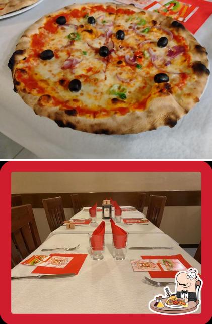 Essayez des pizzas à Pizzeria rossa