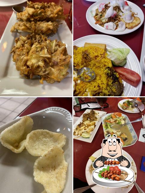Meals at Warung Indonesian Halal Restaurant