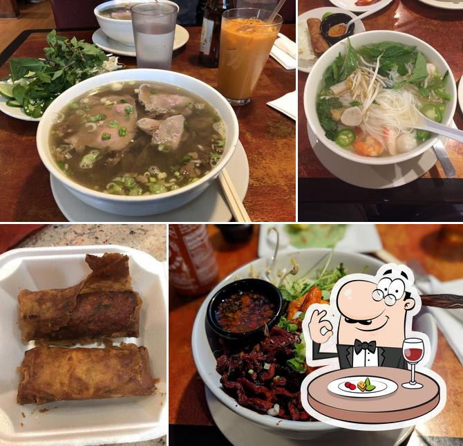Meals at Pho Dat Thanh