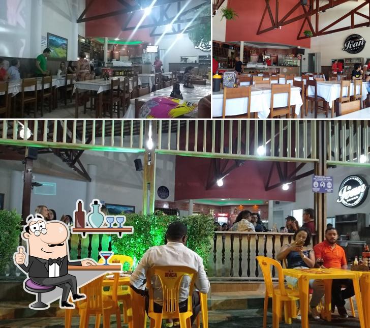 Veja imagens do interior do Churrascaria do Ivan