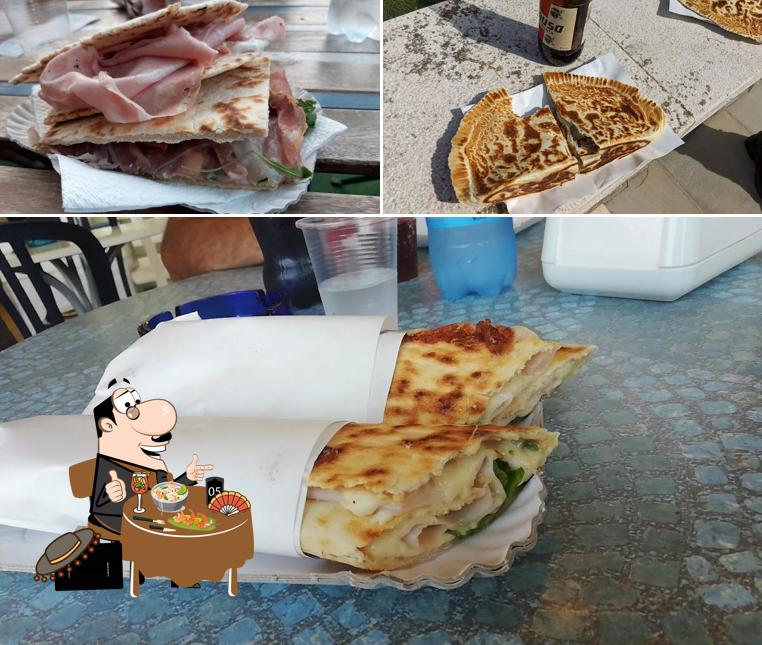 Cibo al Fuori Onda piadina