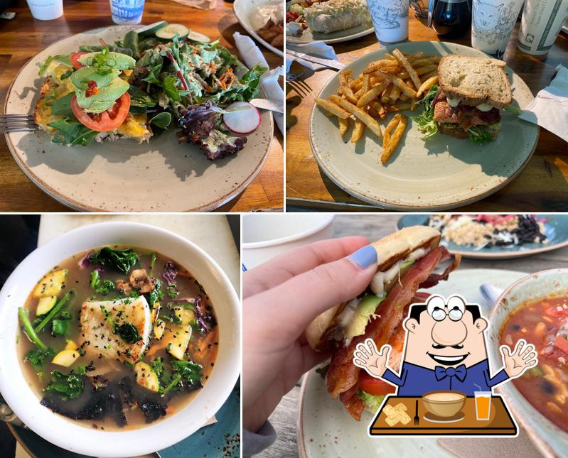 La Baleine Café in Homer Restaurant menu and reviews