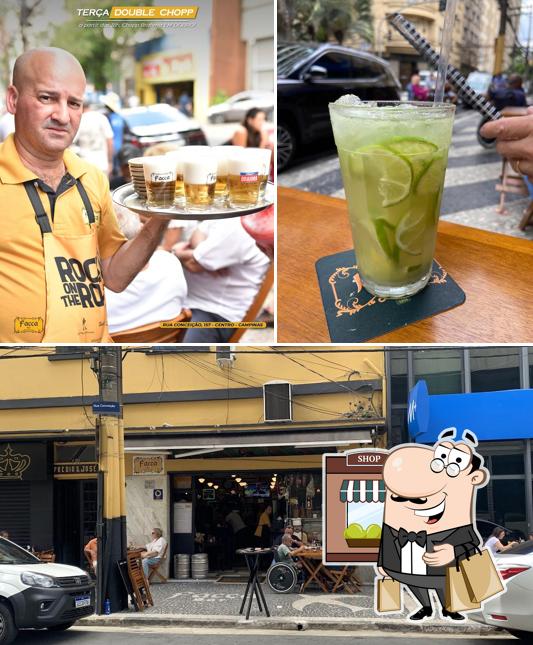 Veja imagens do exterior do Facca Bar
