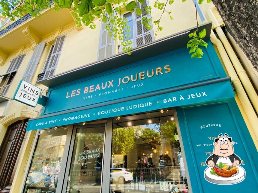 Nourriture à LES BEAUX JOUEURS - Boutique & Bar - Vins Naturels, Fromages, Jeux de société