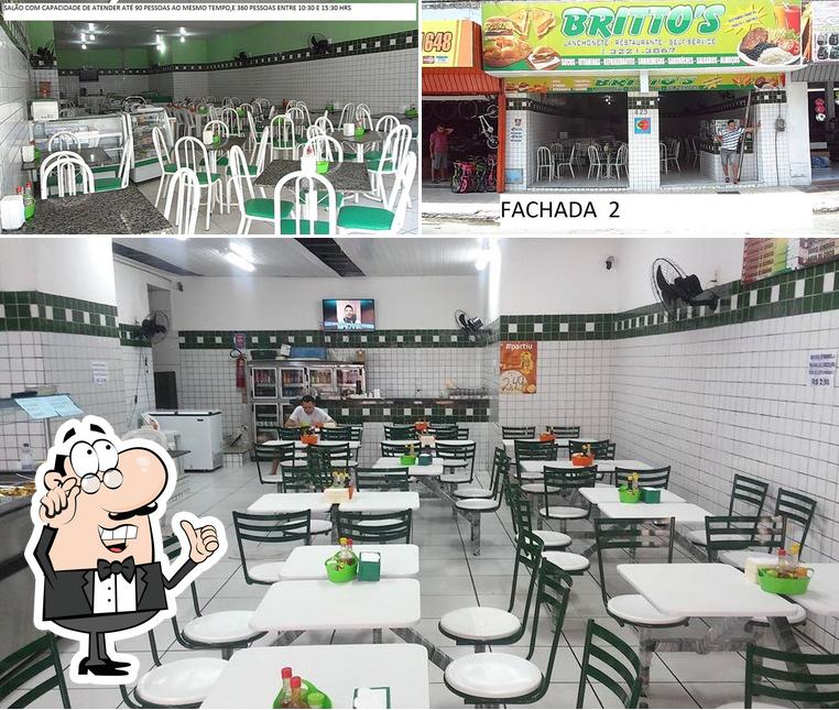 Veja imagens do interior do RESTAURANTE BRITTO'S