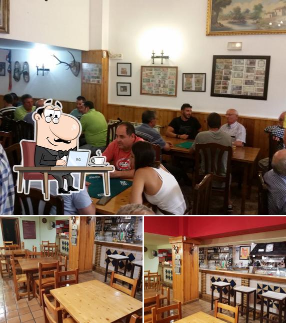Check out how Restaurante la Masía looks inside