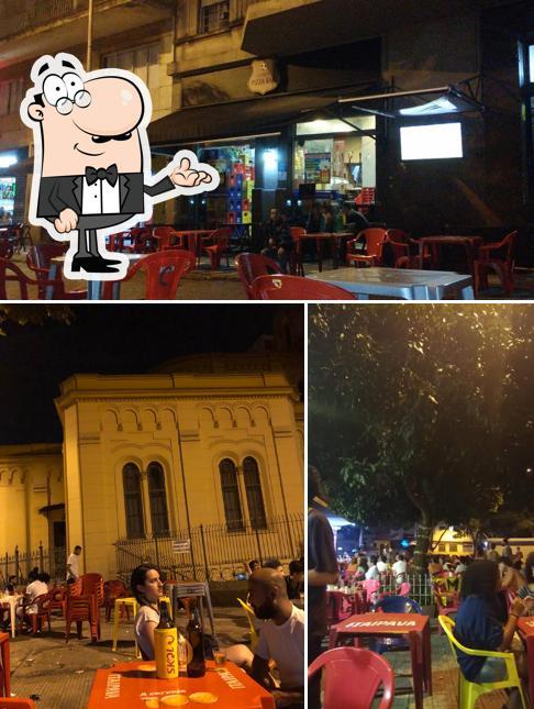 Veja imagens do interior do Futebol Pizza Bar