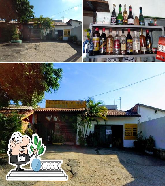 Confira a imagem apresentando exterior e cerveja a Restaurante Tia Maria