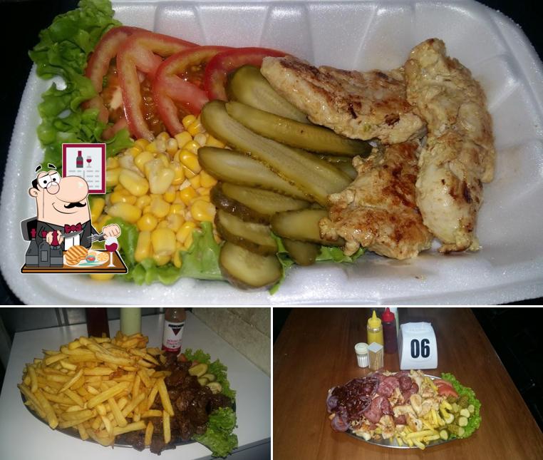 Escolha refeições de carne no Bacana Food Lanches