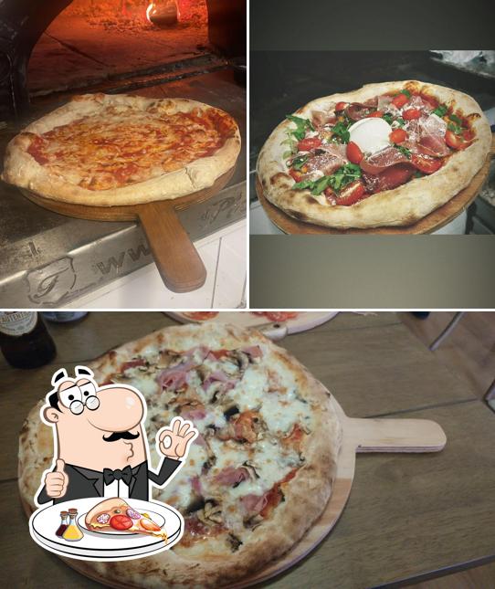 Get pizza at Pizza Venti