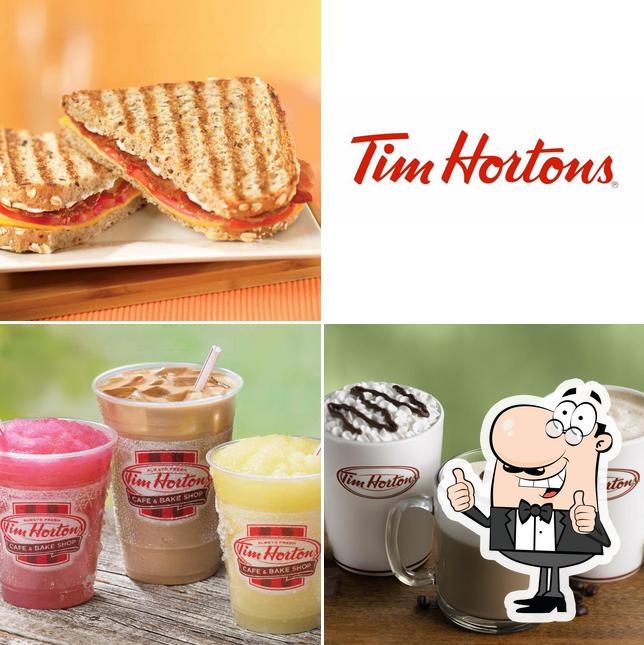 Aquí tienes una foto de Tim Hortons