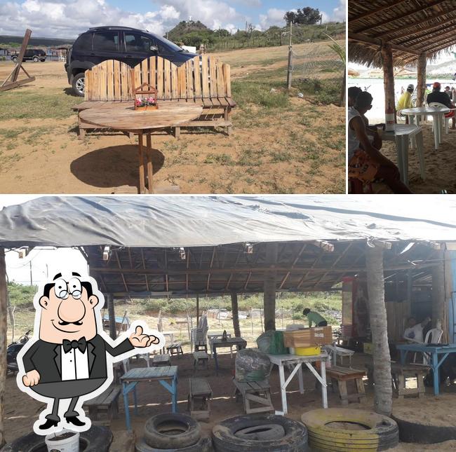 O interior do Bar sua praia