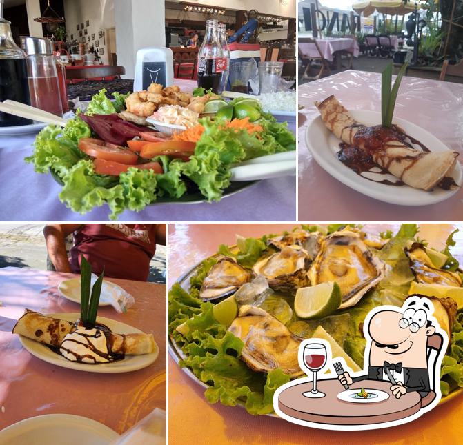 Comida em Restaurante El Rancho