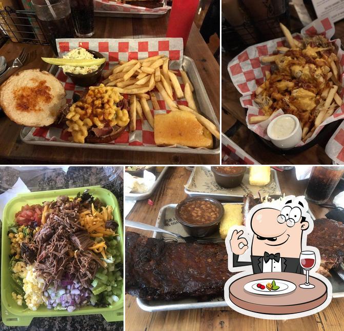 BBQ King Smokehouse and Tavern in Huntley - Restaurant menu and reviews