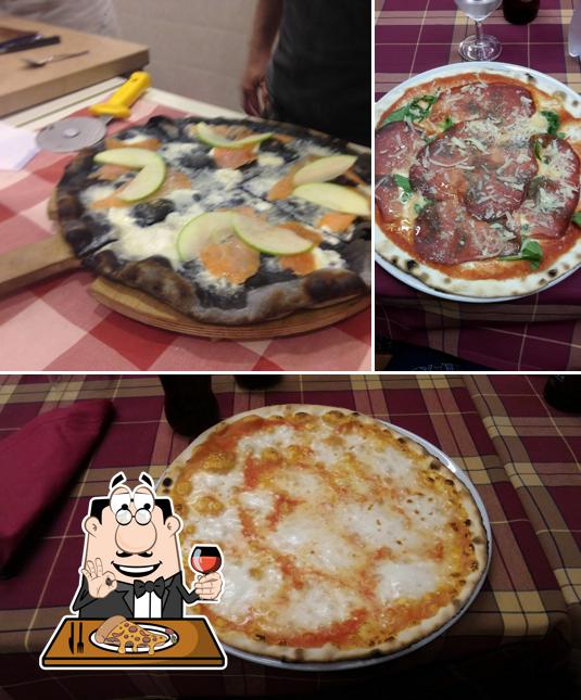 Prenez des pizzas à Pizzeria Al Capriccio Da Piero