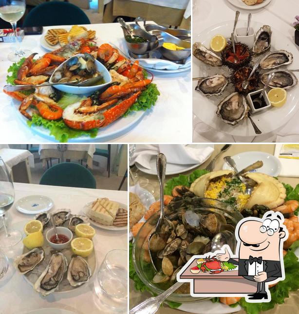 Escolha diversos refeições de frutos do mar disponíveis no Restaurante Os Lusíadas