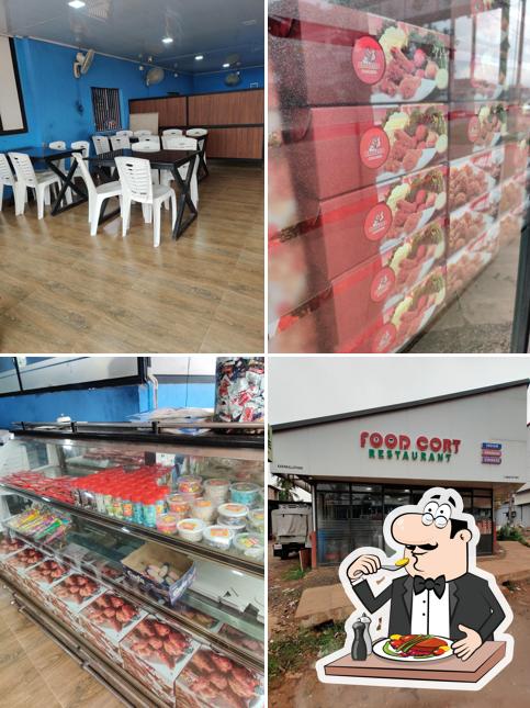 Hotel Food Court