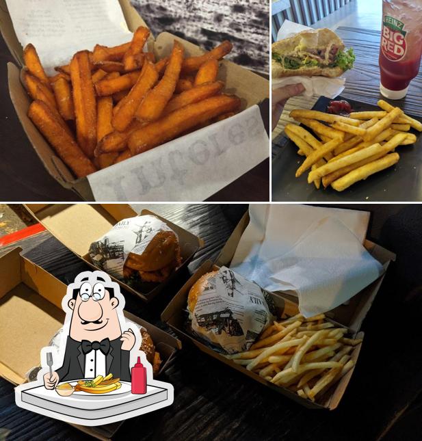 Закажите картофель фри в "Slashed Burger"