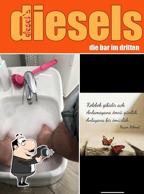 See this image of diesels-die bar im dritten