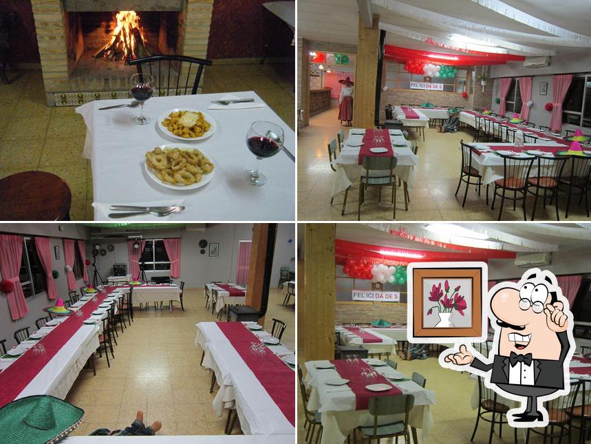 The interior of Restaurante El Collao