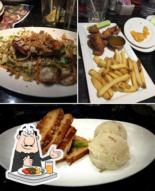 Pickle Barrel, 25 The West Mall in Toronto Restaurant menu and reviews