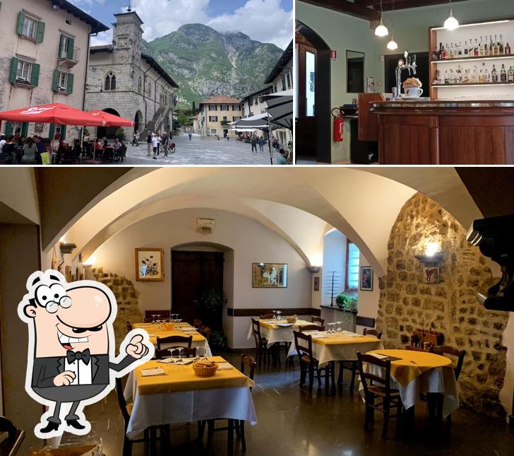 Dai un'occhiata agli interni di Bar Ristorante Caffè Vecchio