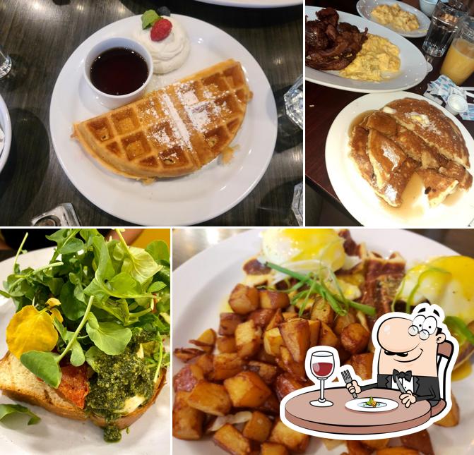 Best chicken strips in Chicago restaurants, winter 2023 Restaurant Guru