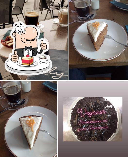 Café Lily - Genusswerkstatt offers a selection of desserts