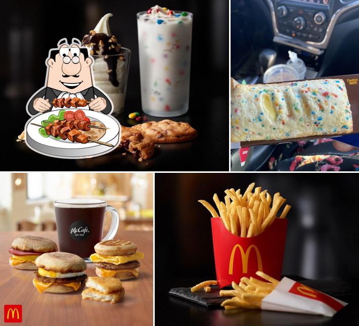 McDonald's, 923 N Brazosport Blvd in Freeport Restaurant menu and reviews