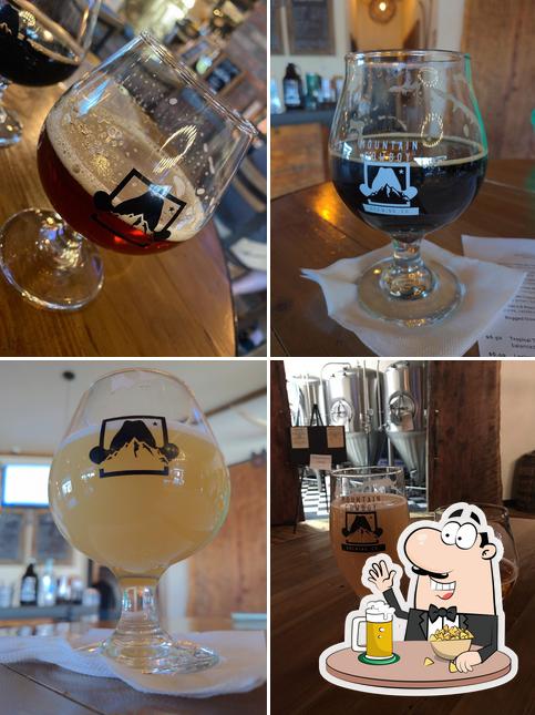 Mountain Cowboy Brewing Company in Frederick - Restaurant menu and reviews