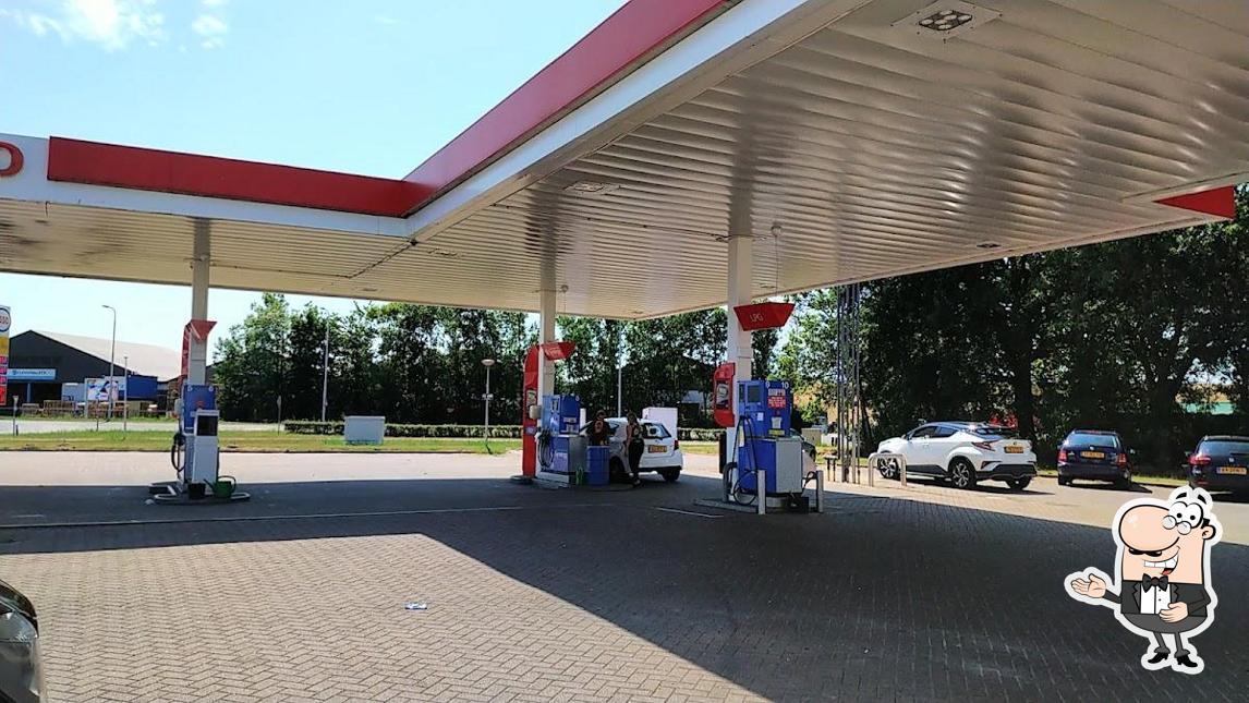 Взгляните на снимок "Tankstation Westwal / Oliehandel G. de Boer"