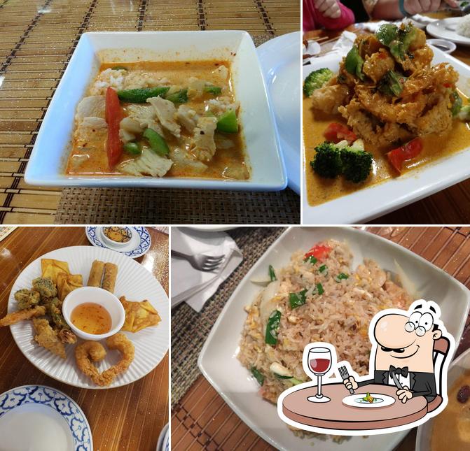 Platos en Thai Phoon Restaurant