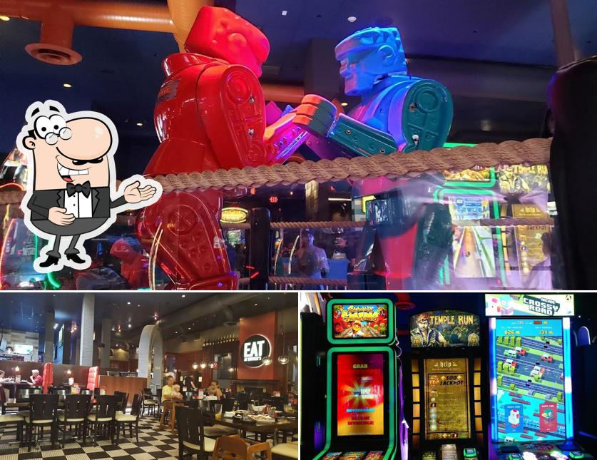 Pub y bar Dave & Buster's, Islandia Carta del restaurante y opiniones