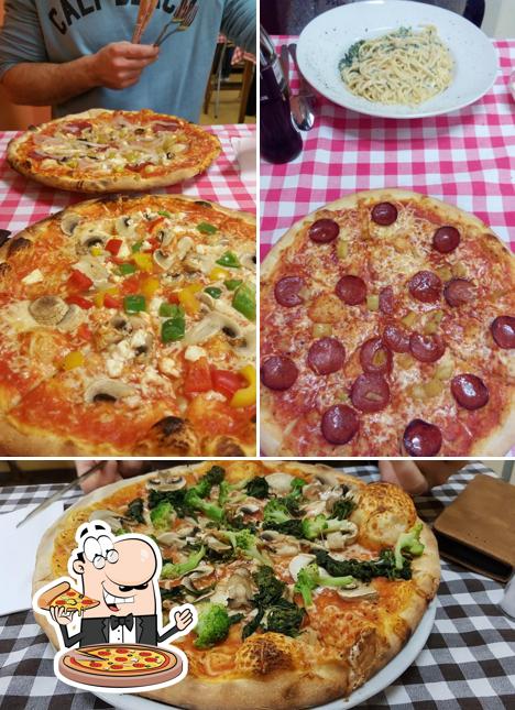 Попробуйте пиццу в "La Focaccia Pizzeria"