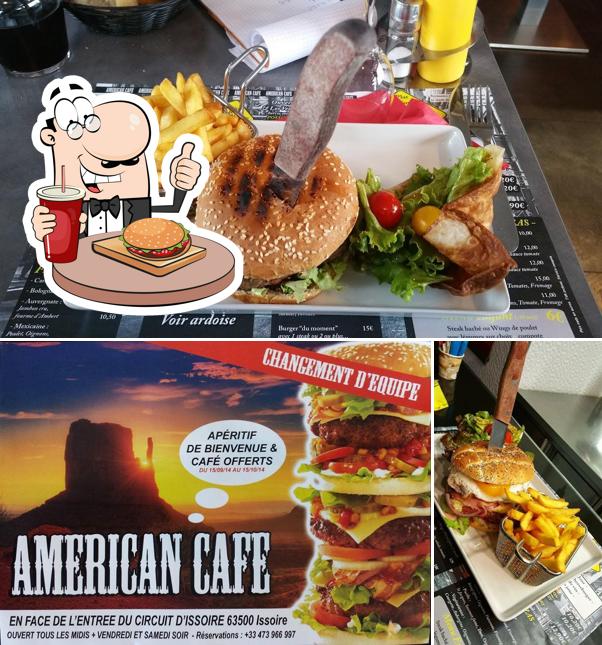 Prenez un hamburger à American cafe