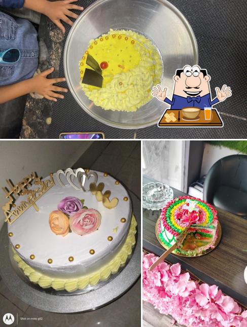 Arti Gold & Pink Occasion Cake | Farah's Dessert Heaven – FARAH'S DESSERT  HEAVEN