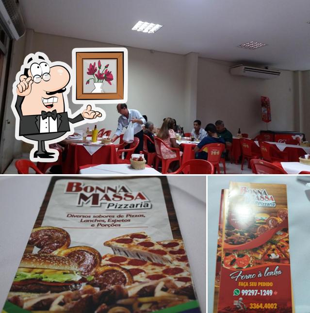 O interior do Bonna Massa Pizzaria