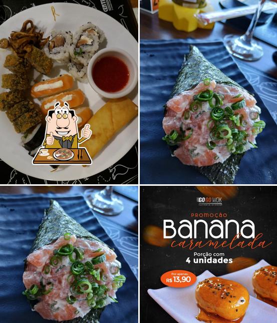 Experimente pizza no Go Go Wok