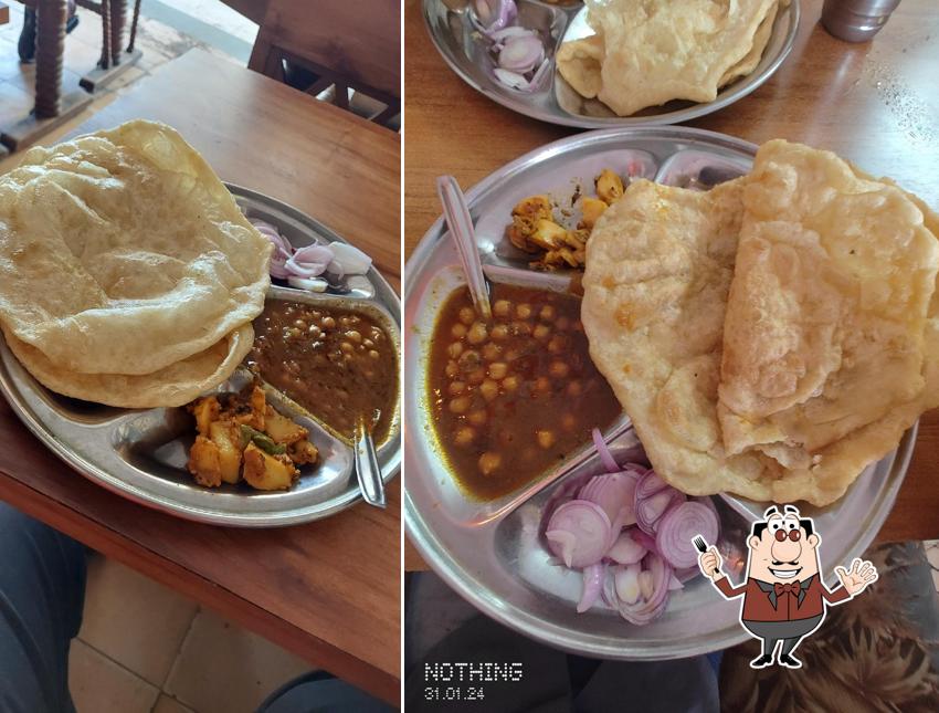 Sher-E-Punjab Chole Bhature