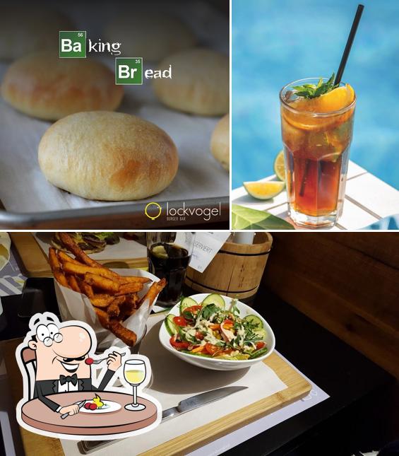 Observa las fotografías que muestran comida y bebida en Lockvogel Burger Bar-Paderborn