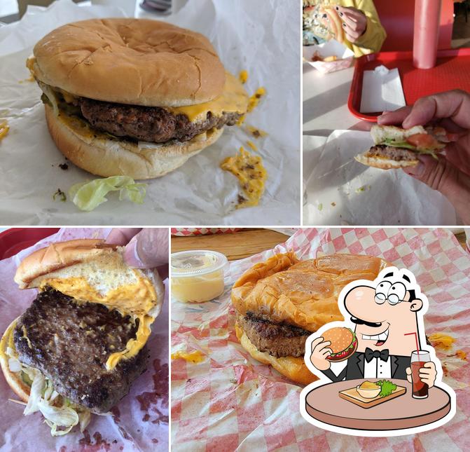 Diamond Drive In in Clarksville Restaurant menu and reviews