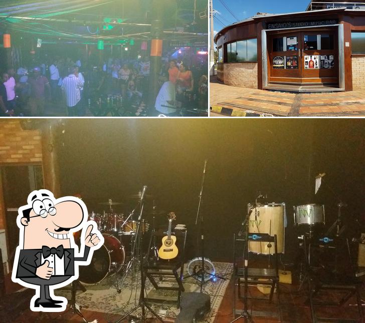 Ensaio's Studio Music Bar