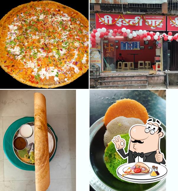 Order pizza at Shree Idli Gruh (श्री इडली गृह)